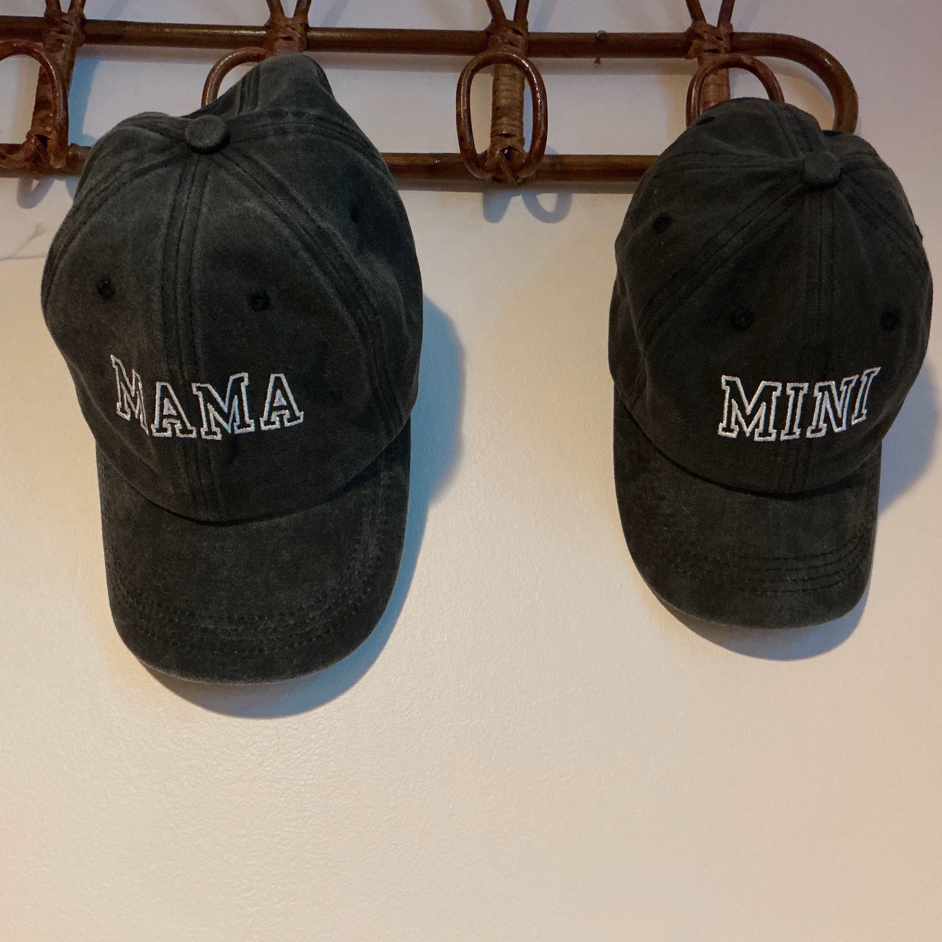 Duo casquettes MAMA & MINI Liv&Ciboulette