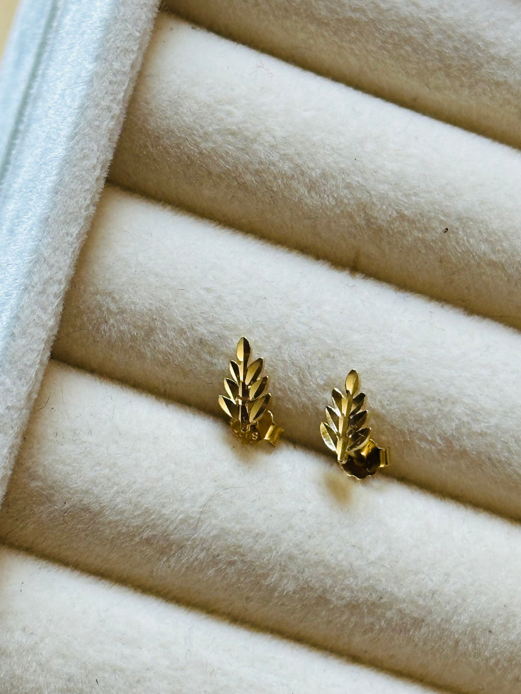 Boucles d’oreilles feuille femme Liv&Ciboulette