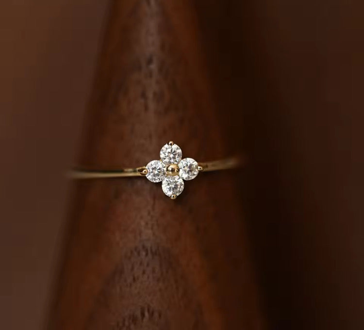 bague zirconium fleurs Liv&Ciboulette