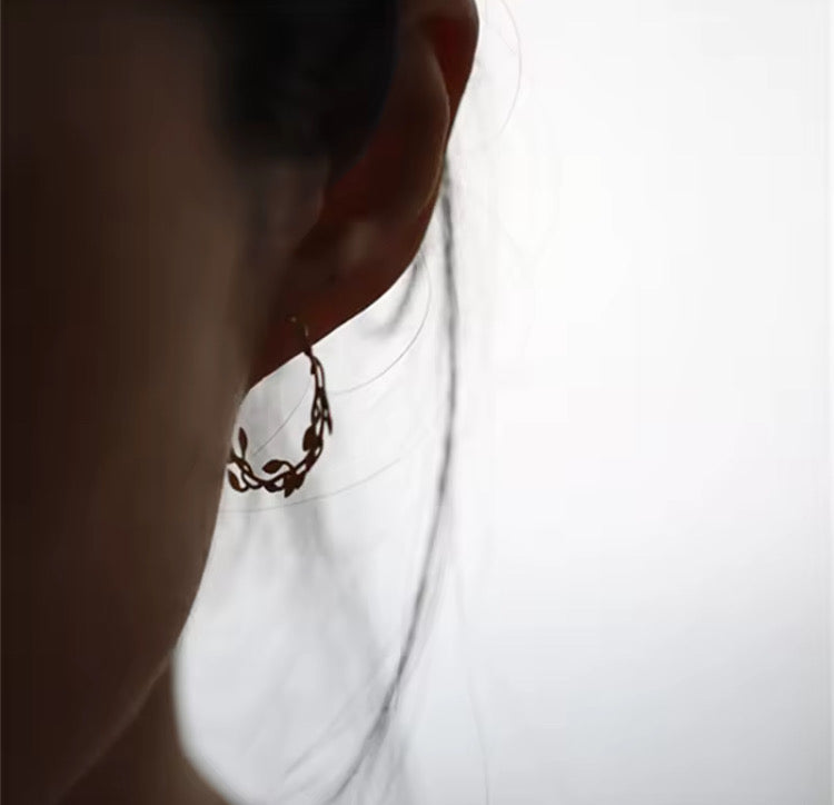 Boucles d’oreilles demi créole dentelle Liv&Ciboulette